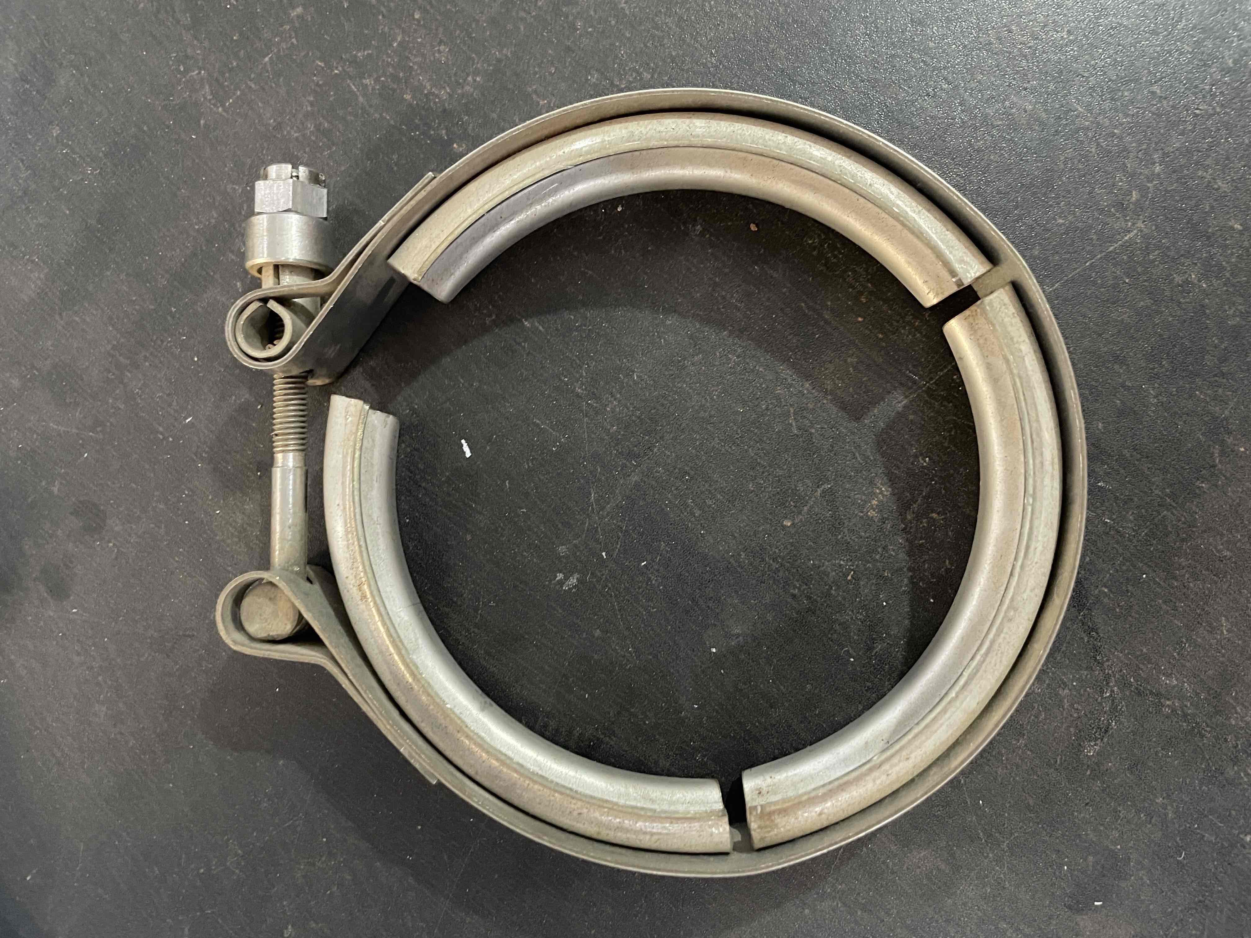 4.75 inch V-Band Clamp SEW4I75TBTR with SS 316 Castled machined self locking nut for upto 800 degree temperatures
